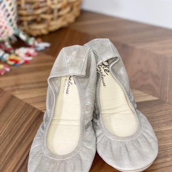 Oil Tanned Taupe Storehouse Flats - Picture 6 of 9